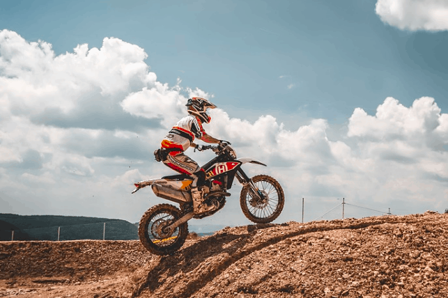 Dirt bike financing bad credit header image.