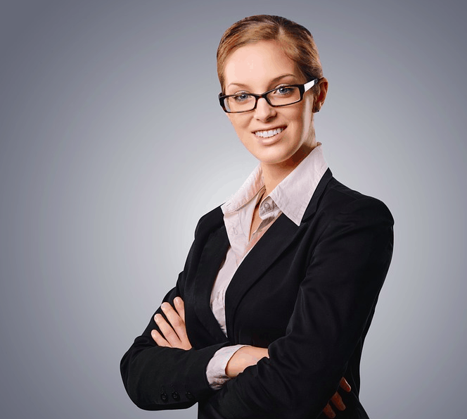 Woman offering $35000 loan now